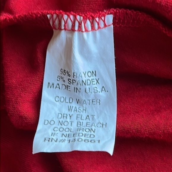 Dante Milan Red Sleeveless Top - Picture 8 of 8